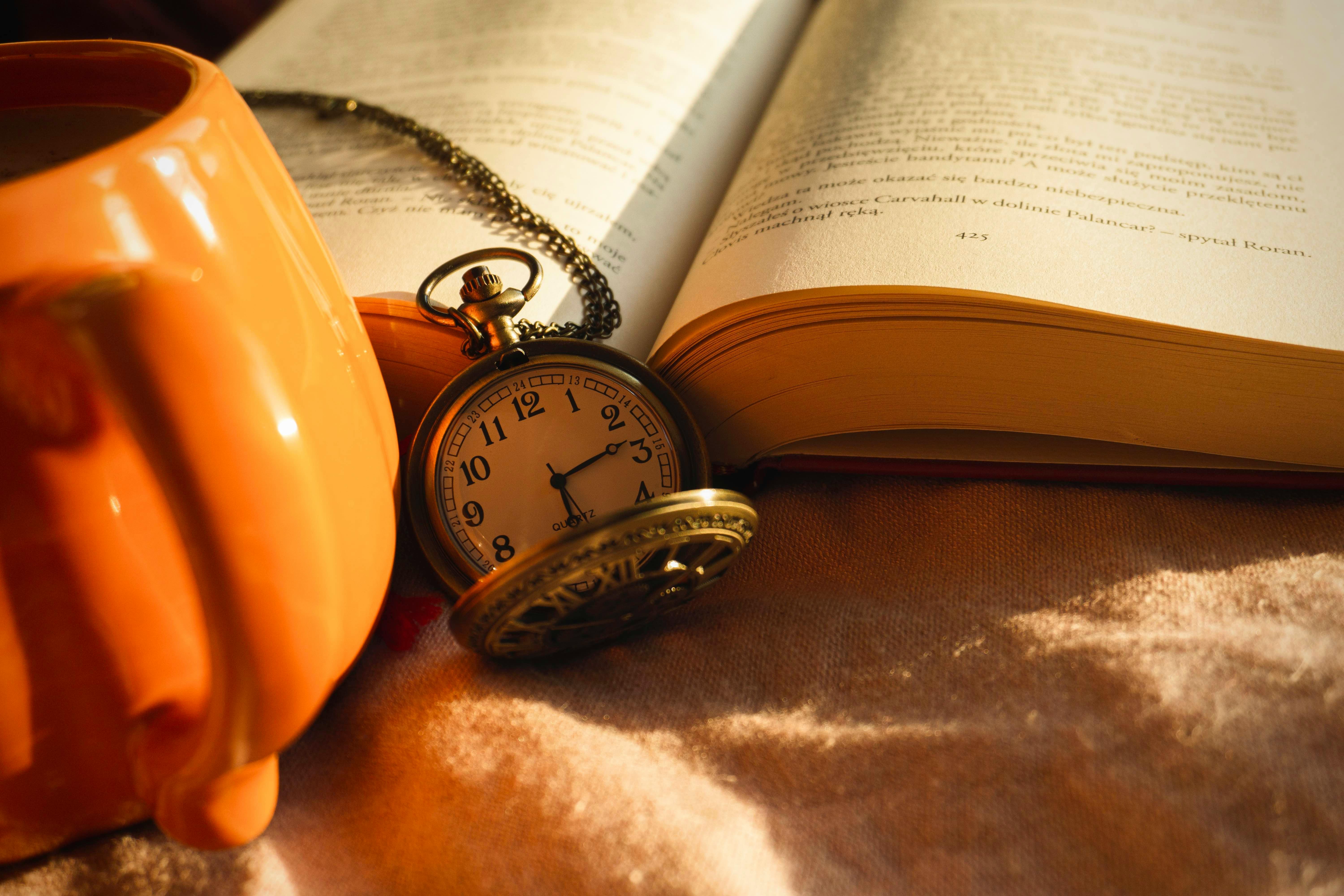 How to Prepare for the October Clock Change and Protect Your Sleep This Winter